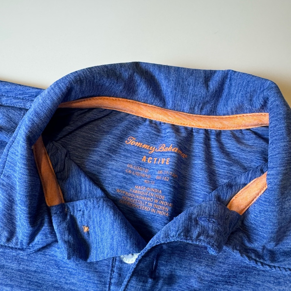 Tommy Bahama Boys Size 10/12 Activewear Blue Shirt